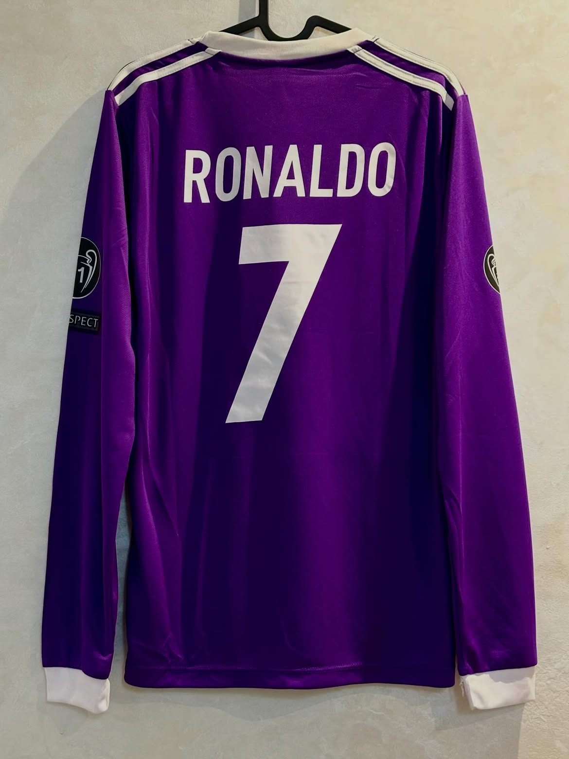 Tenue C.Ronaldo Finale CL 2017 Retro
