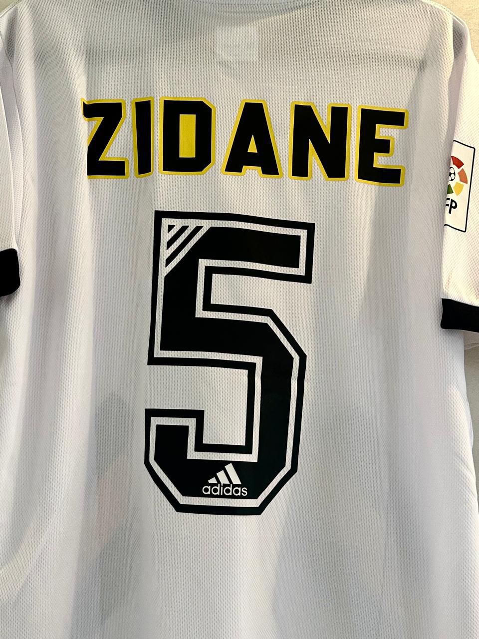 Tenue Zidane Real Madrid RMA 2002 Retro