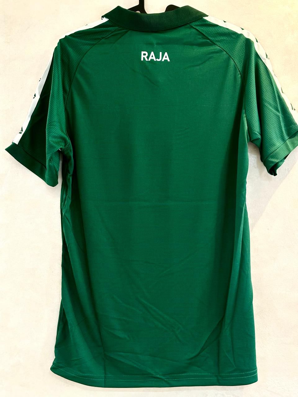 Tenue RAJA